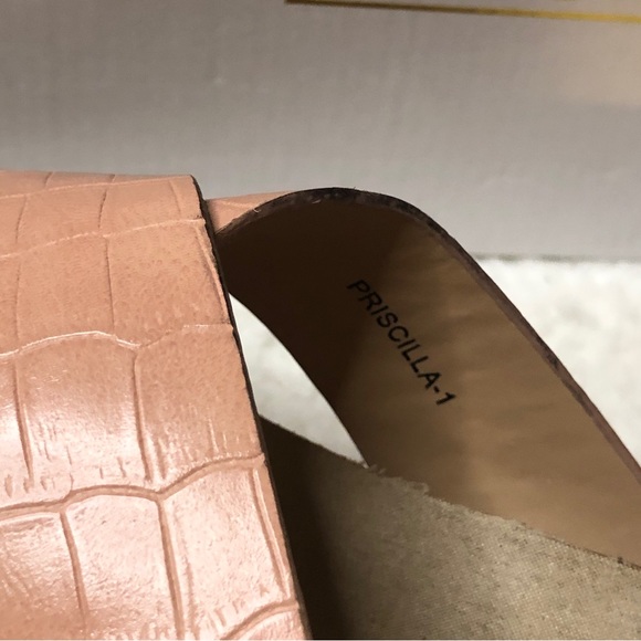 New Mata Shoes Blush Croc Embossed Criss Cross Espadrille Slip On Sandals - Picture 11 of 14